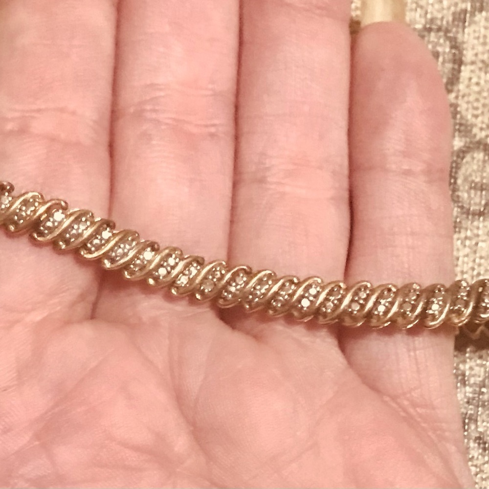 Authentic Diamond Tennis Bracelet Excellent Condition No Missing Diamonds
